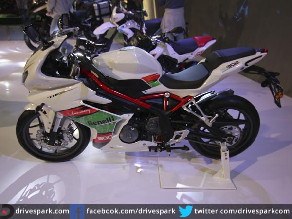 బెనెల్లీ టొరాండో 302 