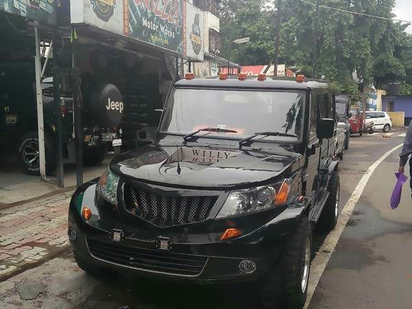 హ్యాండ్ క్రాఫ్టెడ్ మహీంద్రా బొలెరో