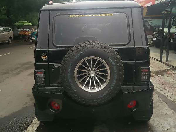 హ్యాండ్ క్రాఫ్టెడ్ మహీంద్రా బొలెరో