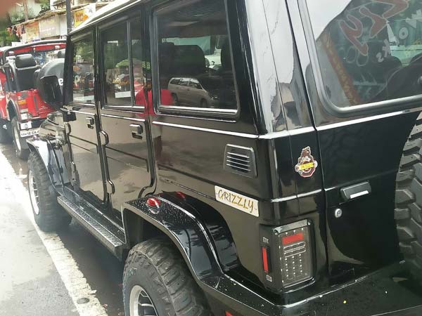 హ్యాండ్ క్రాఫ్టెడ్ మహీంద్రా బొలెరో