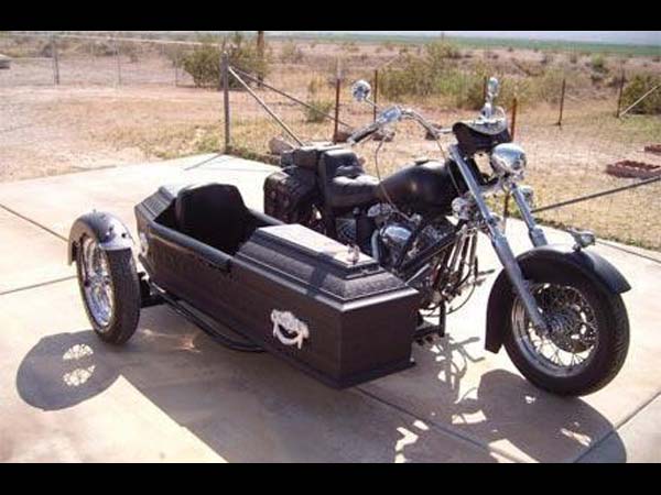  విచిత్రమైన మోటార్ సైకిళ్ల సైడ్ కార్లు 