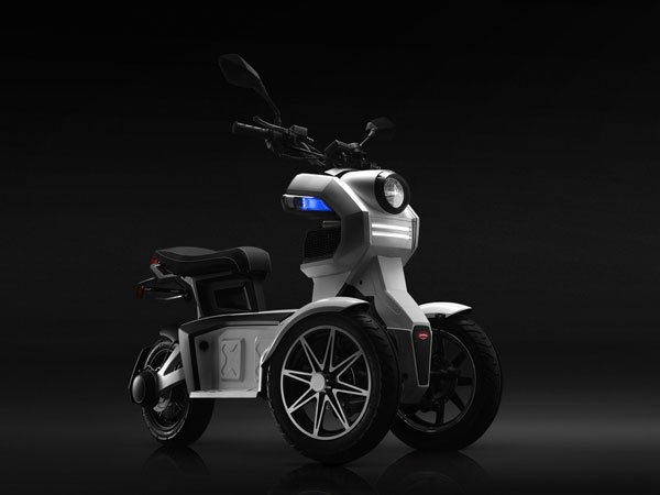 దుహాన్ ఐట్యాంక్ మూడు చక్రాల ఎలక్ట్రిక్ స్కూటర్‌