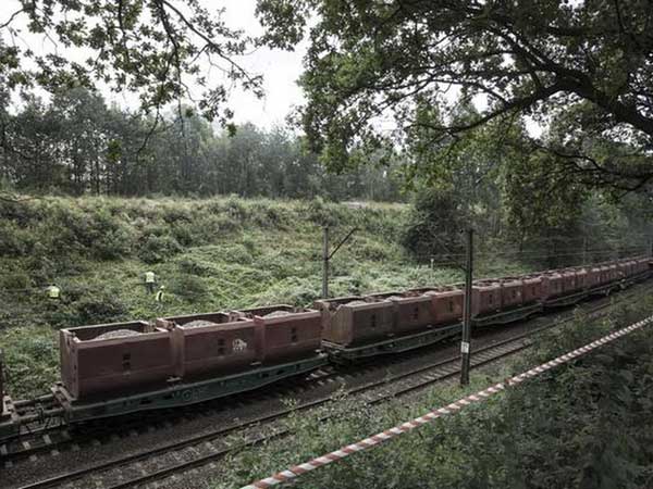 300 టన్నుల బంగారు రైలు