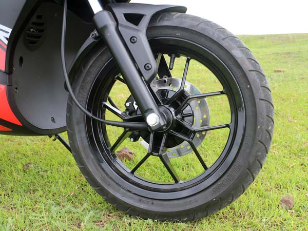 ఫీచర్లు 