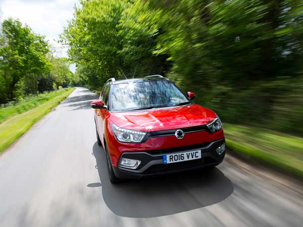 పొడవైన టివోలి ఎస్‌యువిని విడుదల చేసిన శాంగ్‌యాంగ్ మోటార్స్ 