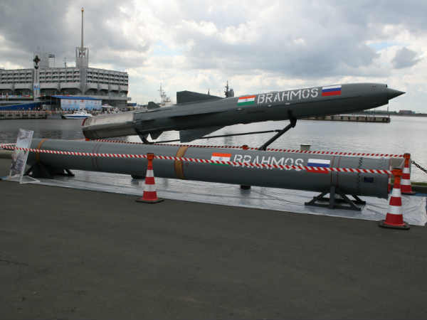 ఒక్క మిస్సైల్ ధర 