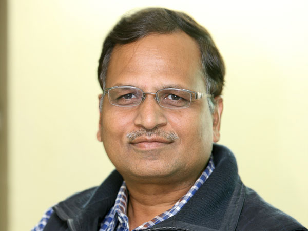 ప్రమాదంలో బాధితులను హాస్పిటల్‌కు చేర్చండి, రివార్డ్ పొందండి