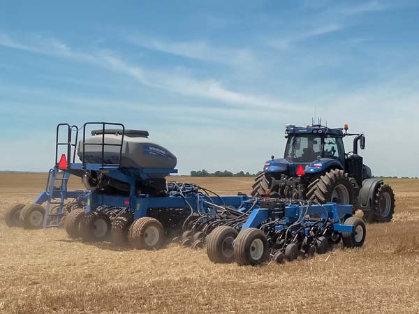 డ్రైవర్ అవసరం లేని ట్రాక్టర్లు