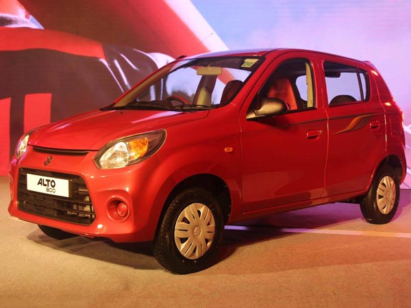 స్పెషల్ ఎడిషన్ మారుతి ఆల్టోని పరిచయం చేసిన ధోని