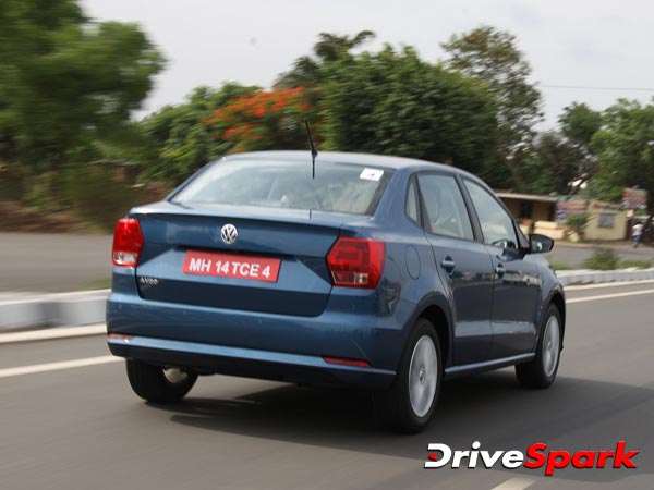 వోక్స్‌వ్యాగన్ అమియో డీజల్ కాంపాక్ట్ సెడాన్