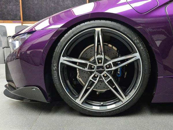 బిఎమ్‌డబ్ల్యూ ఐ8 హైబ్రిడ్ 