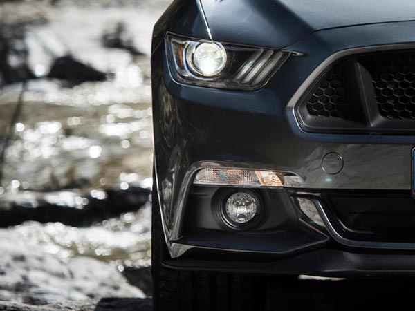 ఫోర్డ్ మస్టాంగ్ కన్వర్టిబుల్