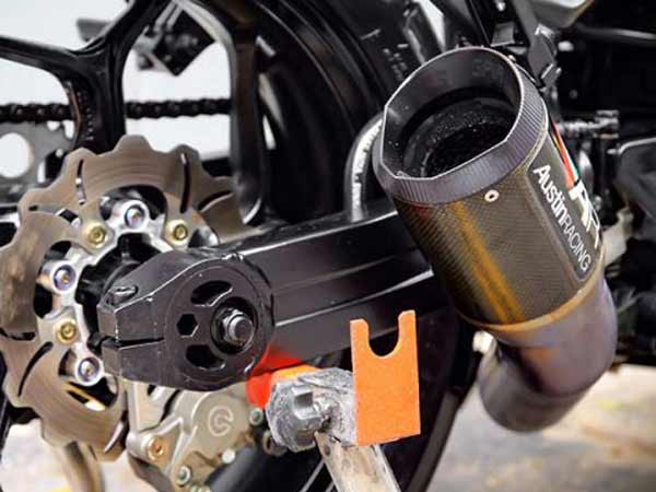 పల్సర్ 200ఎన్ఎస్ స్పోర్ట్స్ బైకు