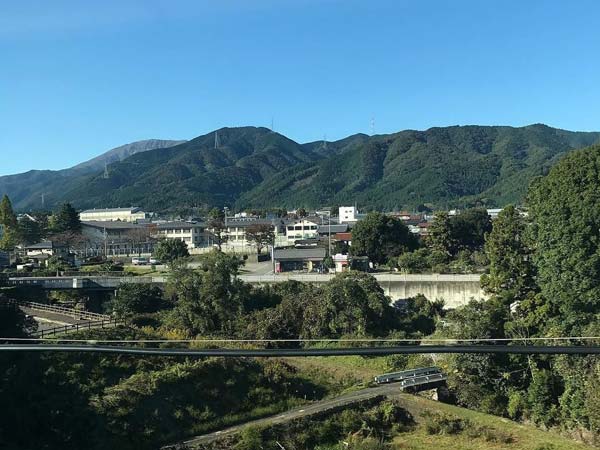 ముంబై-అహ్మదాబాద్ నగరాల మధ్య జపాన్ బుల్లెట్ రైలు