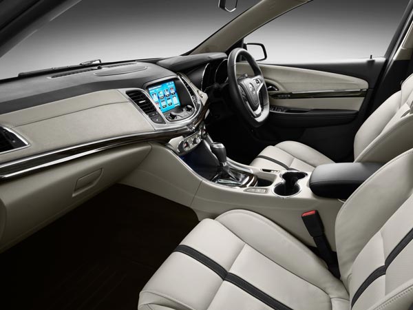 కుడి వైపు స్టీరింగ్ వీల్ కు కారణం....?