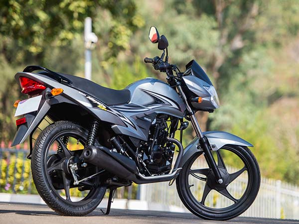 సుజుకి లైనప్‌లో ఉన్న మోటార్ సైకిళ్ల ధరలు 