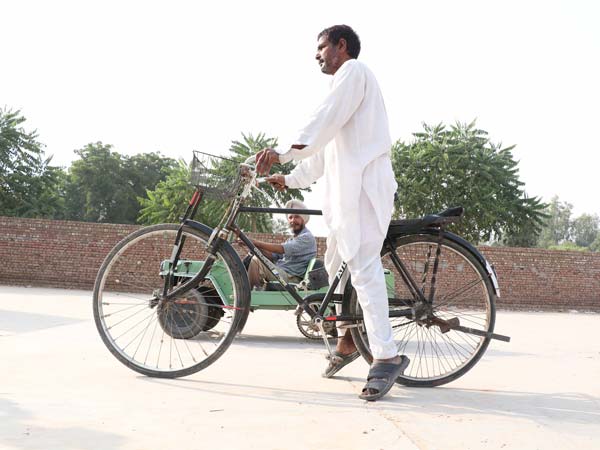 ప్రపంచంలో కెల్లా అతి చిన్న జీపు