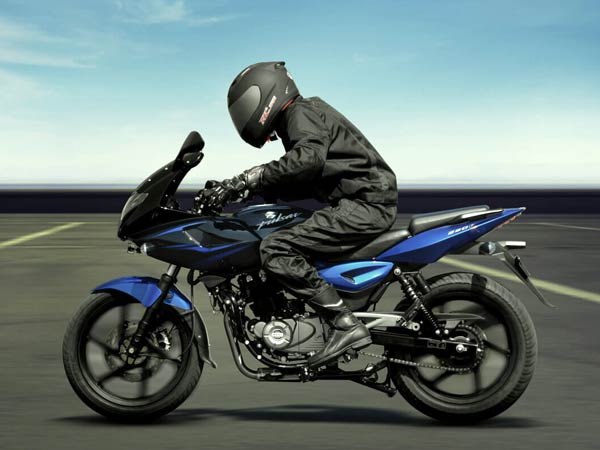 పల్సర్ 220ఎఫ్