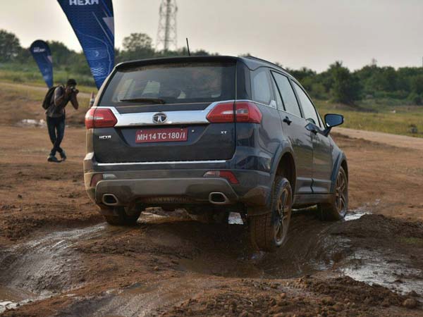 టాటా హెక్సా క్రాసోవర్ ఎమ్‌పివి