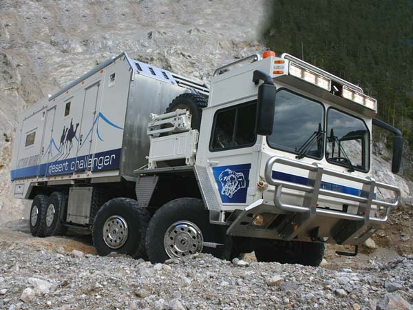 ప్రకృతి వైపరీత్యాల్లో ప్రాణాలను కాపాడే వాహనం