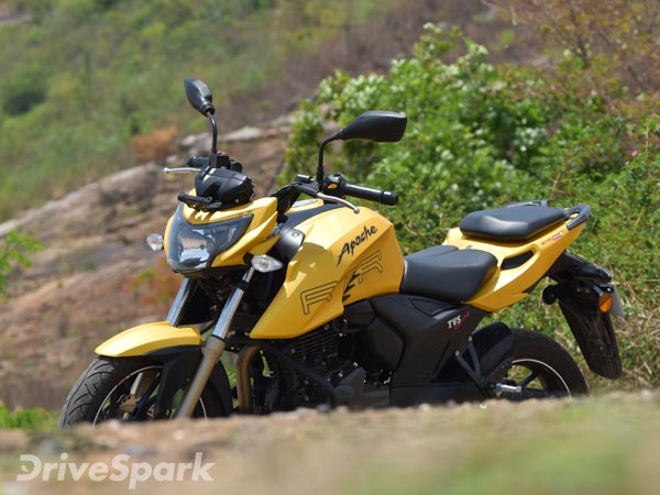 అపాచే ఆర్‌టిఆర్ 200 4వి