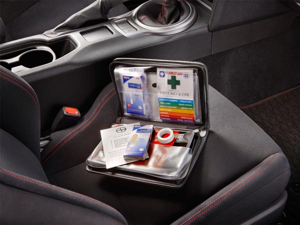 03. ఫస్ట్ ఎయిడ్ కిట్ 