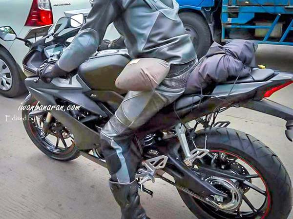 యమహా వైజడ్‌ఎఫ్ ఆర్15 వి3.0