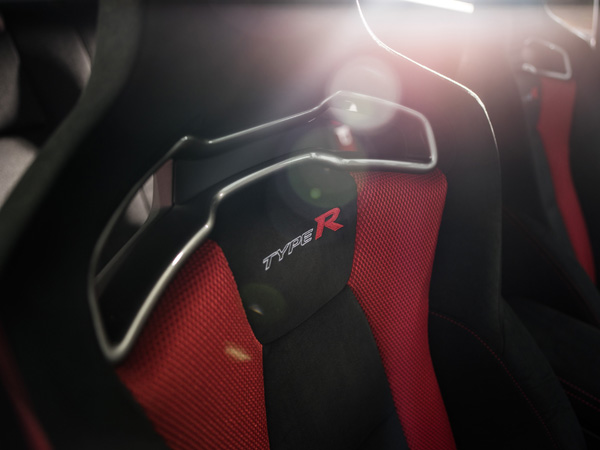 హోండా బ్లాక్ ఎడిషన్ ఆర్ టైప్ సివిక్