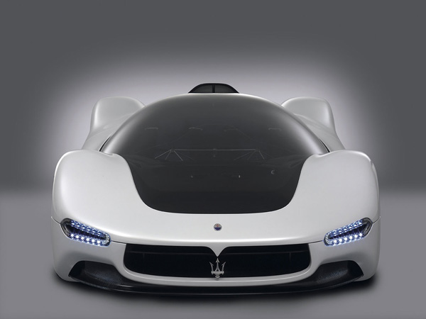 కారు కొనమని సలహా ఇస్తే... కార్ల కంపెనీనే కొనేశాడు...!!