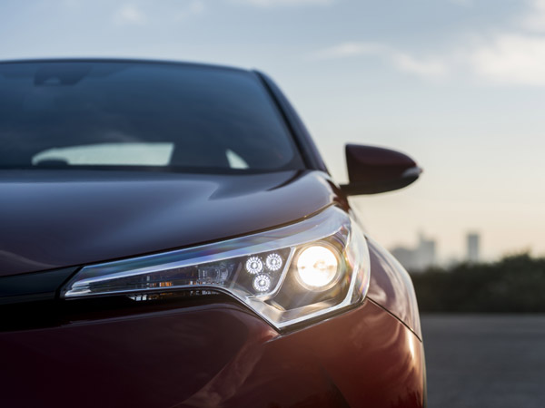 టయోటా సి-హెచ్ఆర్ ఎస్‌యూవీ