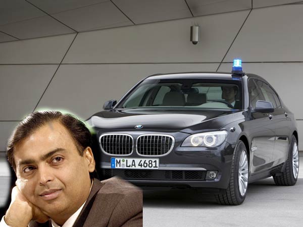 పోలీసులకు ముఖేష్ అంబానీ బిఎమ్‌డబ్ల్యూ ఎక్స్5