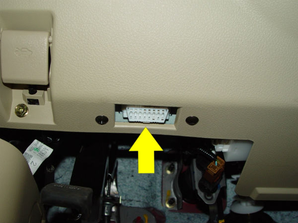 కార్లలో ఇంటర్నెట్ కోసం జియో నుండి కొత్త డివైజ్