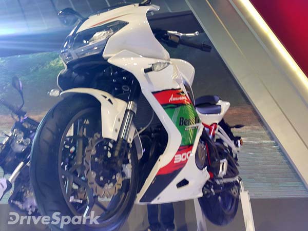 బెనెల్లీ 302ఆర్ టోర్నడో విడుదల వివరాలు