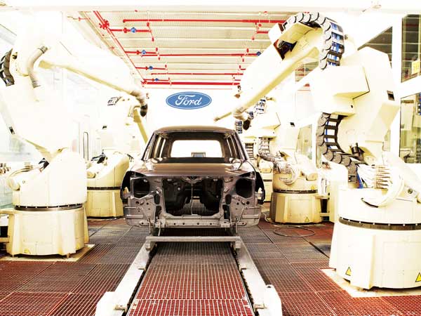 మహీంద్రా మరియు ఫోర్డ్ భాగస్వామ్యం