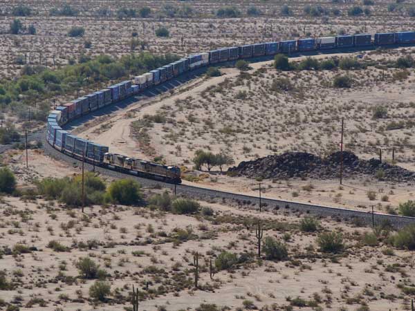 02. డబుల్ స్టేక్ కంటైనర్ రైళ్లు - కెనడా