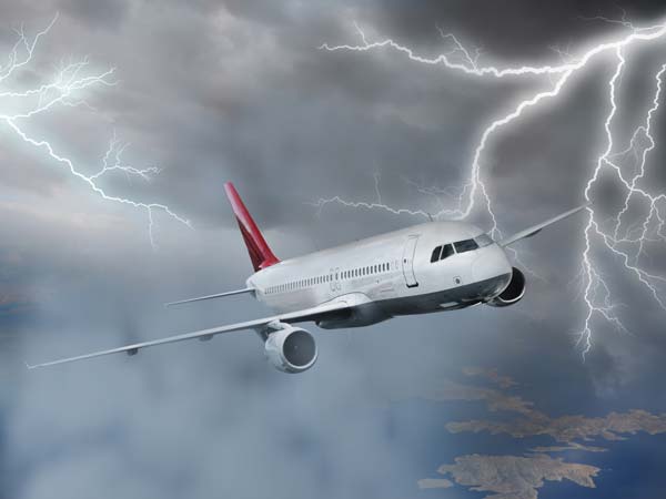 01. పిడుగులు పడితే విమానాలు పేలిపోతాయా