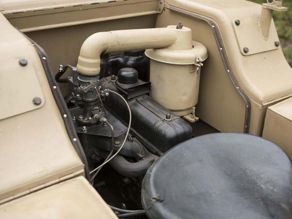 ట్యాంక్ మోటార్ సైకిల్