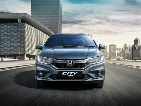 2017 కరోలా ఆల్టిస్ ఫేస్‌‌లిఫ్ట్