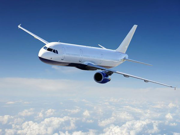 విమానాలు తెలుపు రంగులో ఎందుకు ఉంటాయి