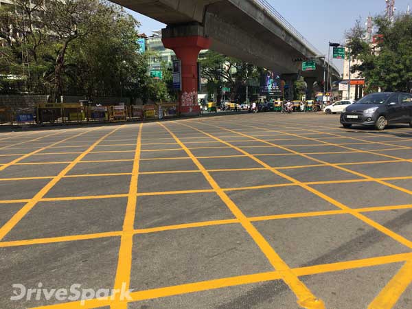 ట్రాఫిక్ కూడళ్లలో ఎల్లో బాక్సులు