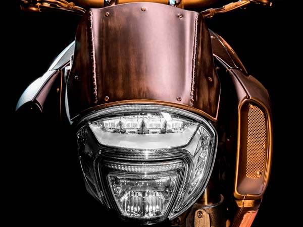 డుకాటి డైవెల్ డీజల్ లిమిటెడ్ ఎడిషన్