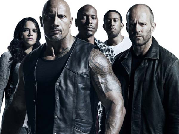 ఫాస్ట్ అండ్ ఫ్యూరియస్ ఎనిమిదవ సిరీస్‌లో ఉపయోగించిన కార్ల వివరాలు