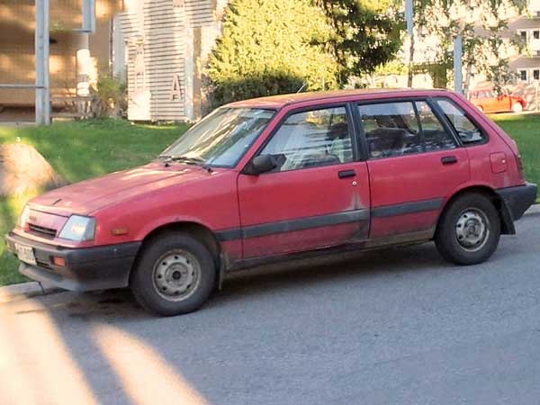 స్విఫ్ట్ కారుకు ఆ పేరెలా వచ్చింది మరియు సుజుకి స్విఫ్ట్ చరిత్ర