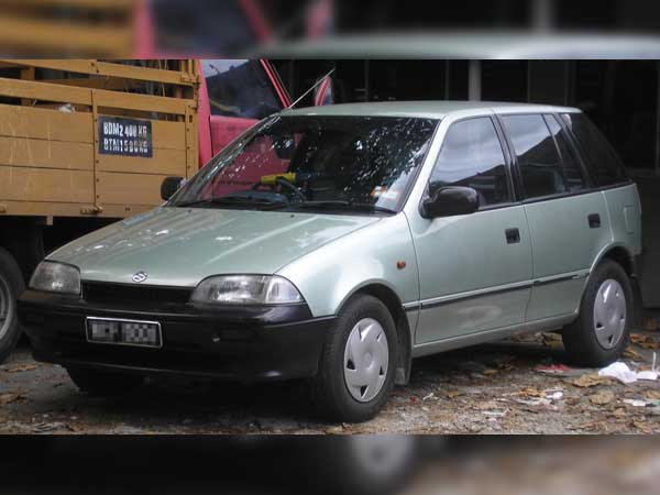 రెండవ తరం స్విఫ్ట్ (2004-2010)