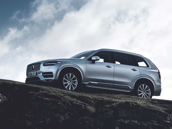 దేశీయంగా ఉన్న 9 ఉద్గార రహిత హైబ్రిడ్ మరియు ఎలక్ట్రిక్ కార్లు