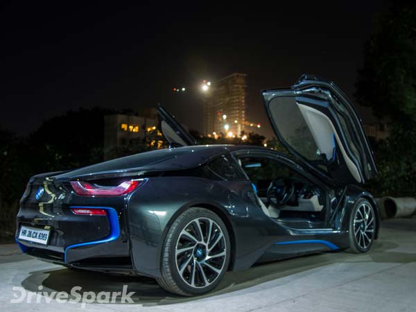 బిఎమ్‌డబ్ల్యూ ఐ8 రోడ్ టెస్ట్ డ్రైవ్ రివ్యూ