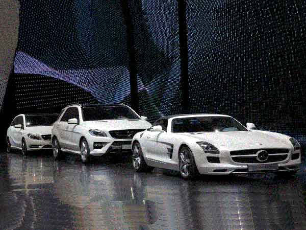 ప్రపంచాన్ని వణికిస్తోన్న కిమ్ జాంగ్ ఉన్ వాహన శ్రేణి!