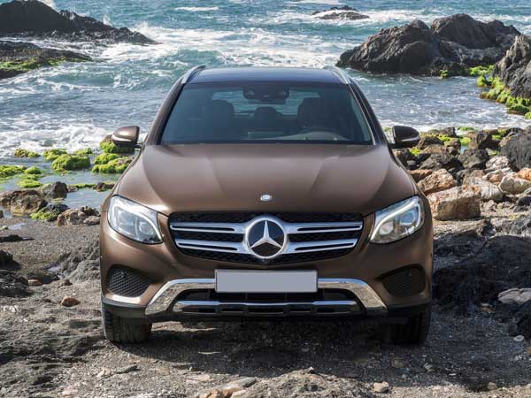 లగ్జరీ కారు కొనుగోలు చేసిన ఐపిఎల్ స్టార్ రిషభ్ పంత్