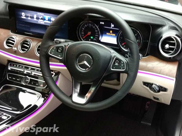 మెర్సిడెస్ బెంజ్ ఇ220డి