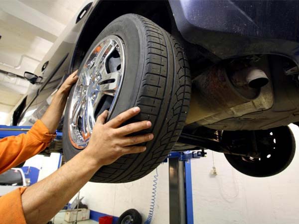 టైర్లను ఎప్పుడు మార్చాలో తెలిపే టెక్నాలజీ